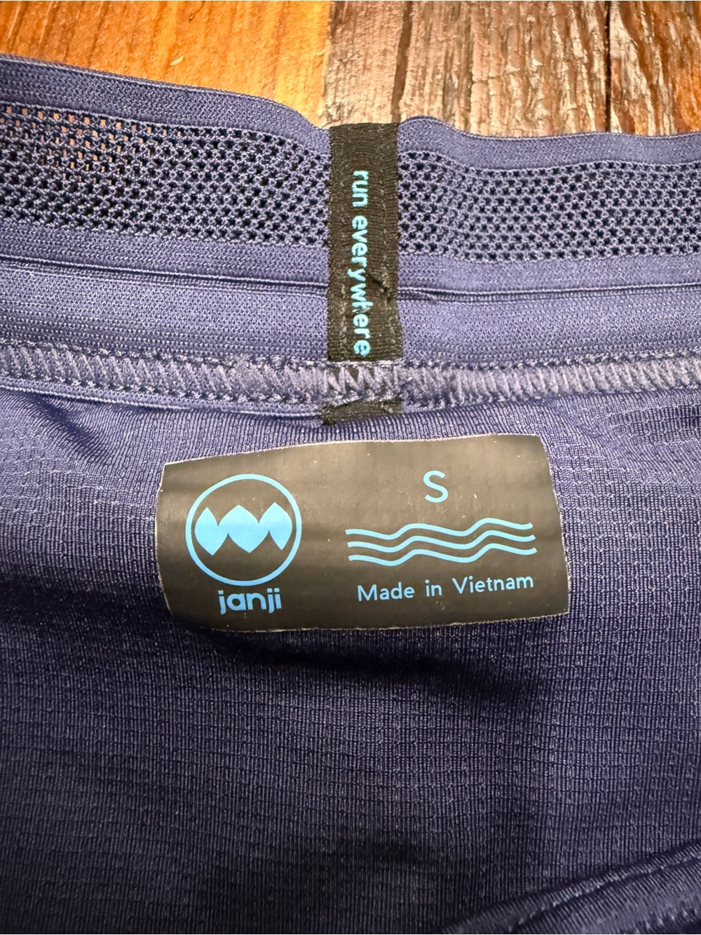 Lot of men’s running shorts - Picture 3 of 10